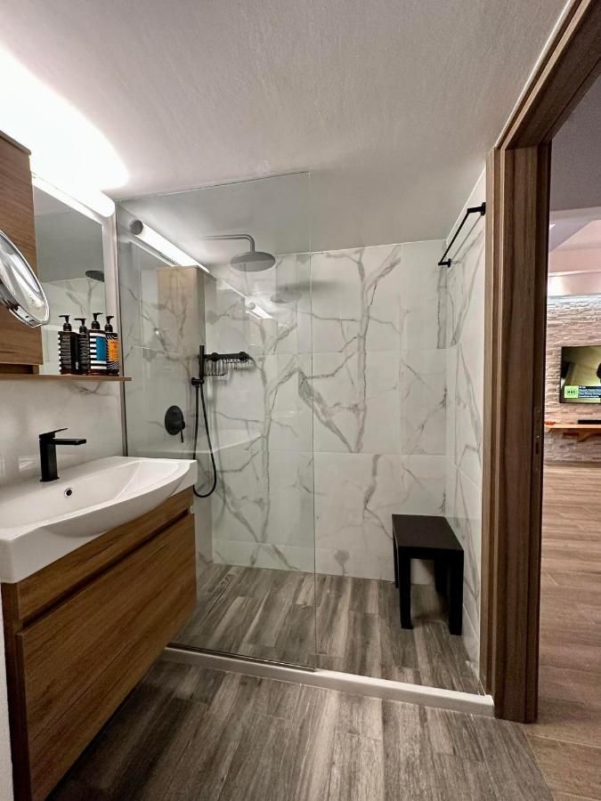 Apartment Dimitris أثينا المظهر الخارجي الصورة
